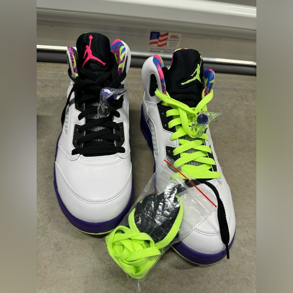 AIR JORDAN 5 RETRO